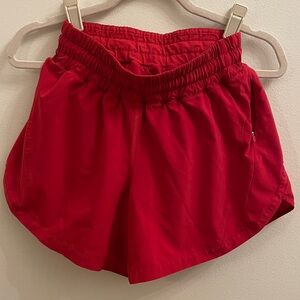Lululemon Women’s Red Athletic Running 4” Shorts with Elastic Waistband Size 6
